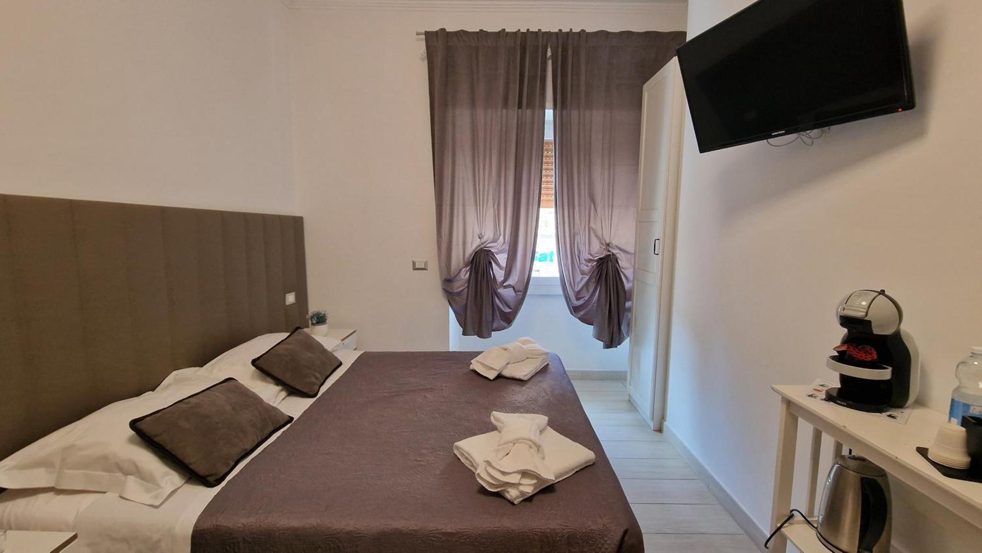 Mr. Charlie Brown Hotel Rome Buitenkant foto