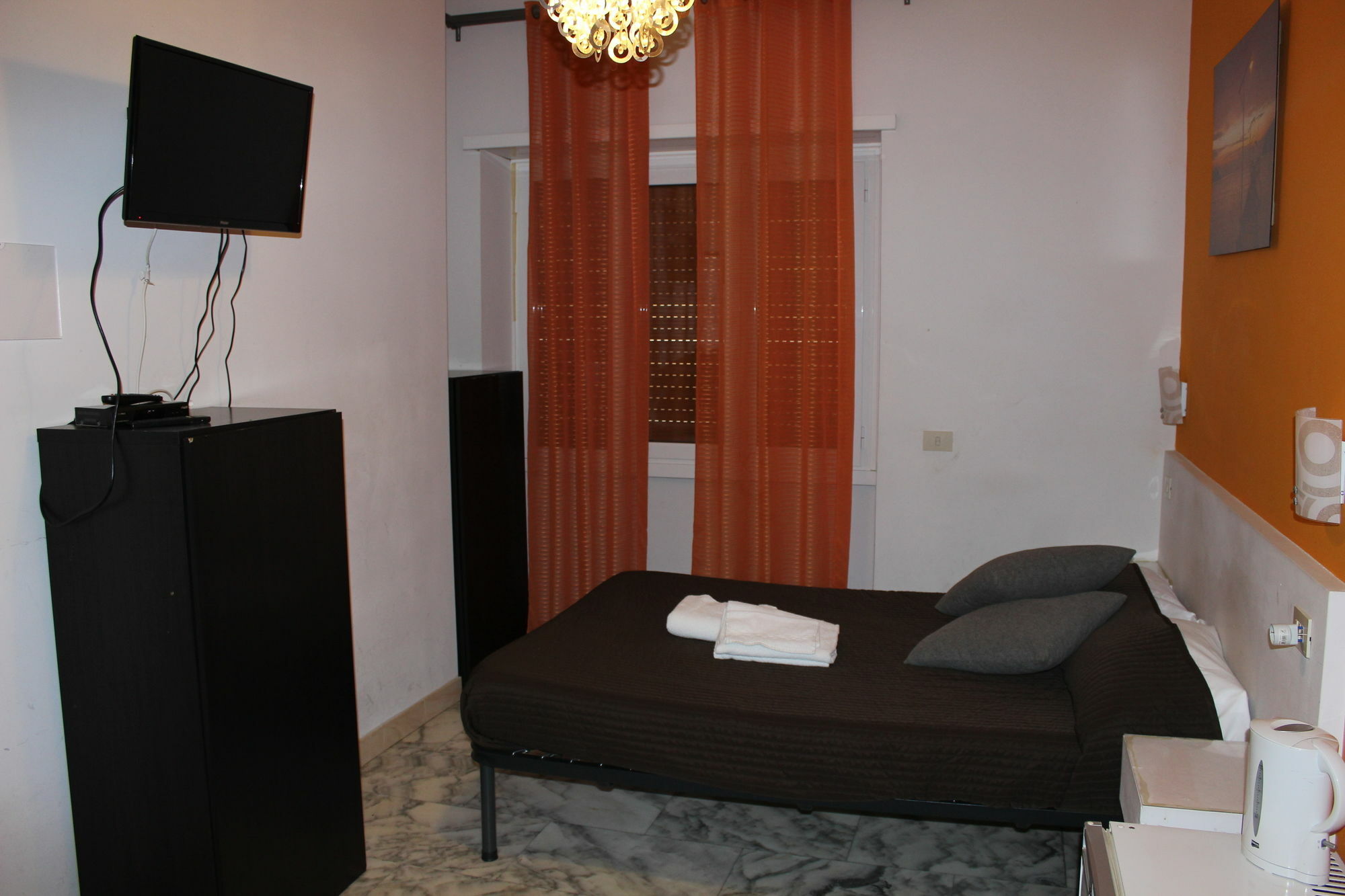 Mr. Charlie Brown Hotel Rome Buitenkant foto
