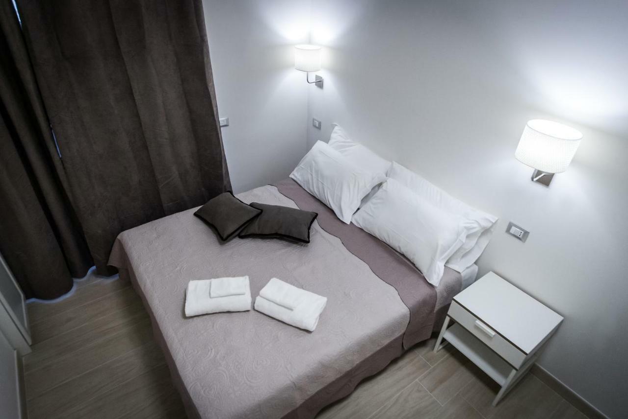 Mr. Charlie Brown Hotel Rome Buitenkant foto